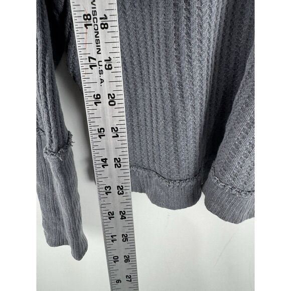 We The Free People Top Women's L Grey Magic Thermal Waffle Long Sleeve - Picture 4 of 5